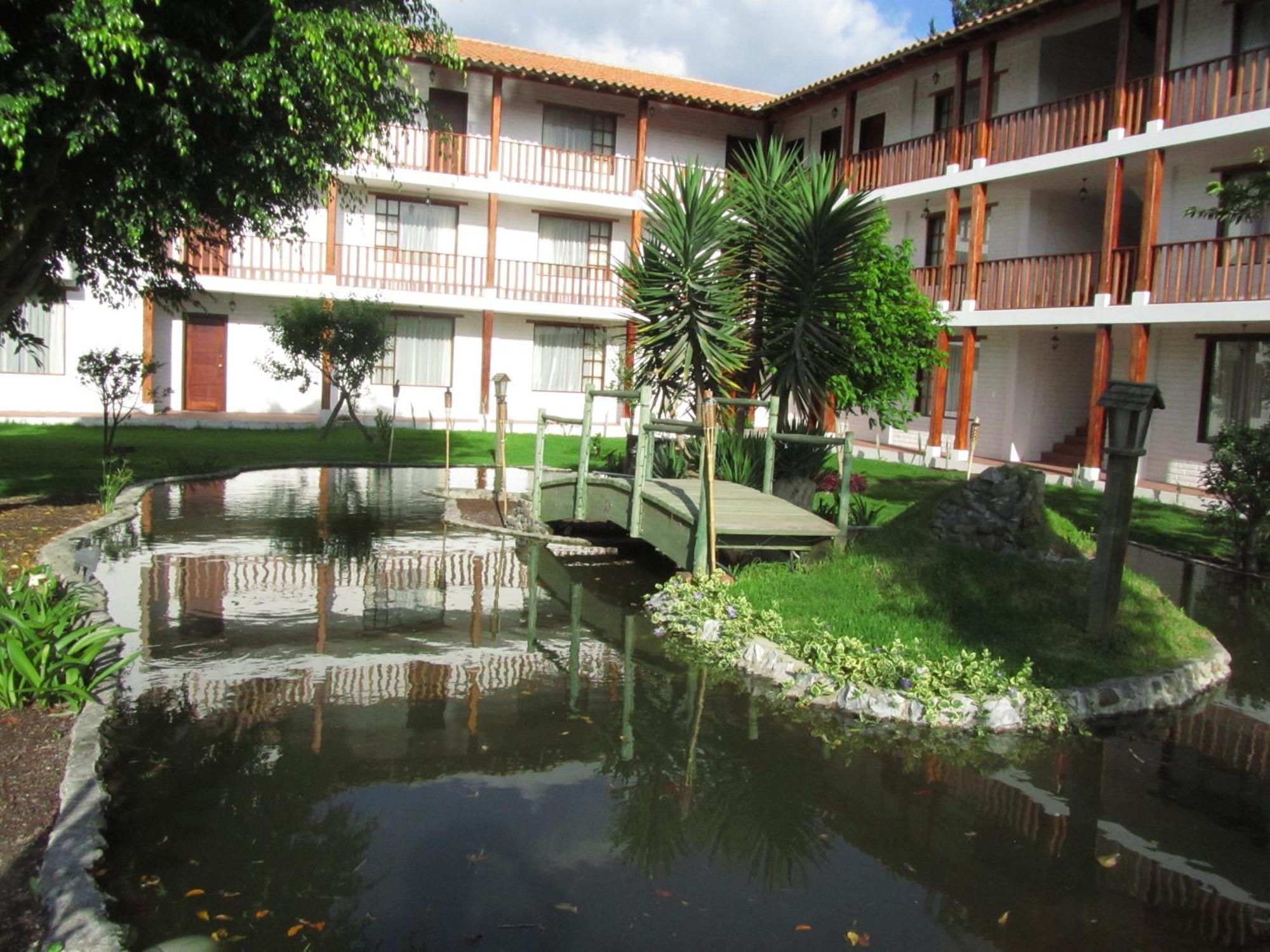 La Quinta San Andres 호텔 이바라 외부 사진