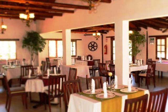 La Quinta San Andres 호텔 이바라 외부 사진
