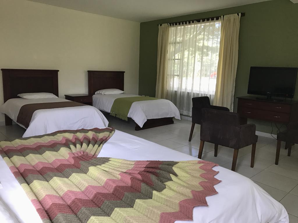 La Quinta San Andres 호텔 이바라 외부 사진