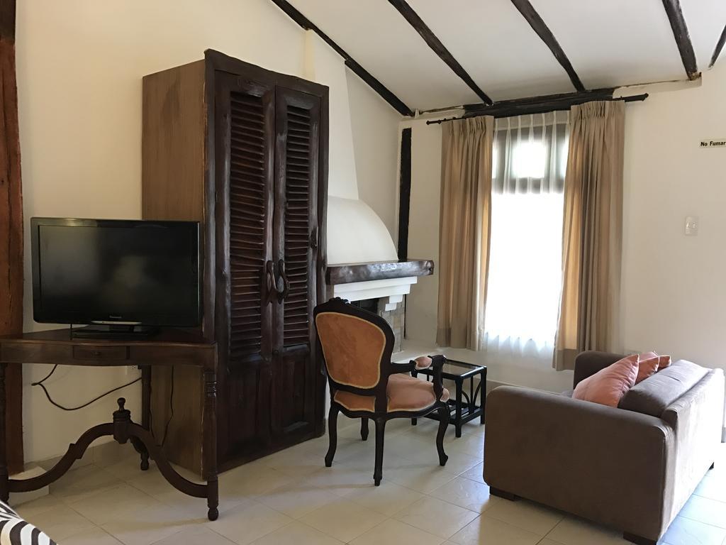 La Quinta San Andres 호텔 이바라 외부 사진